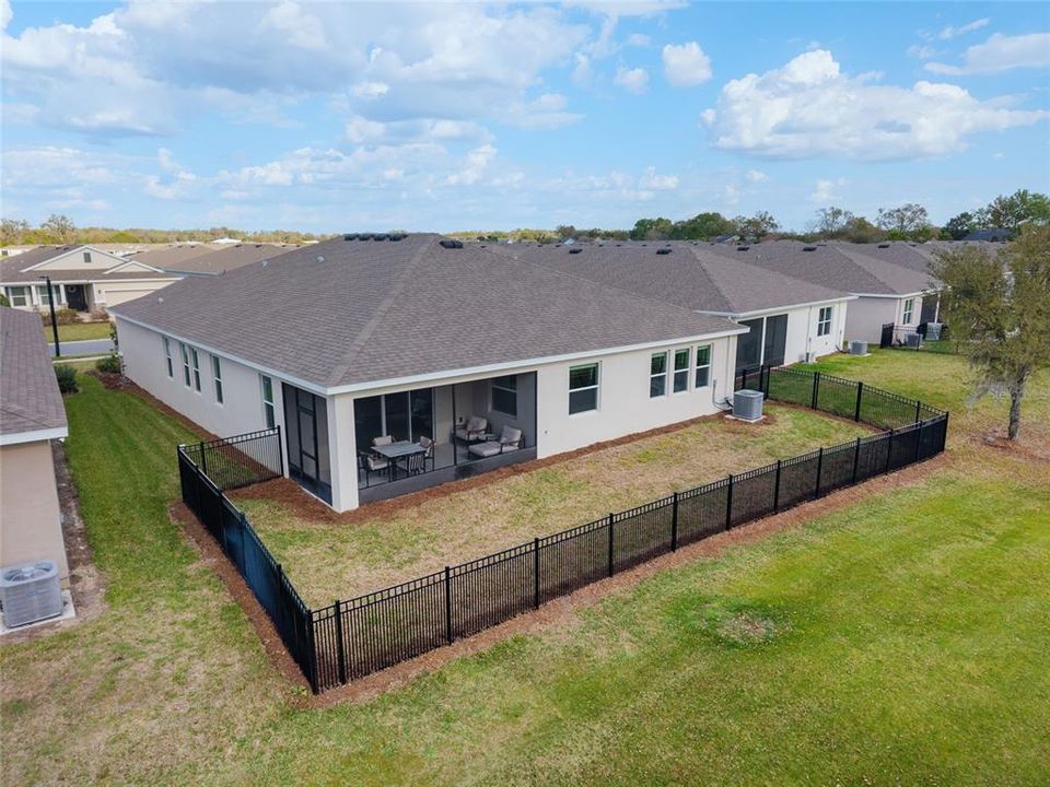 En Venta: $569,900 (4 camas, 3 baños, 2843 Pies cuadrados)
