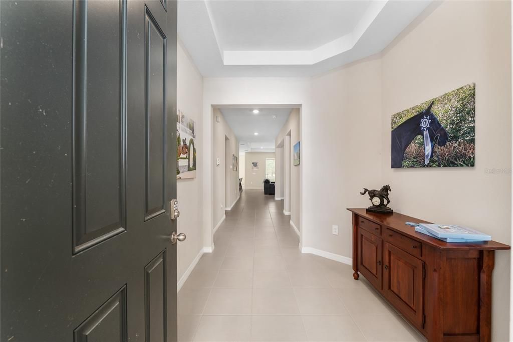 En Venta: $569,900 (4 camas, 3 baños, 2843 Pies cuadrados)