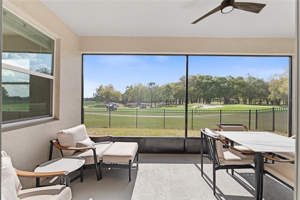 En Venta: $569,900 (4 camas, 3 baños, 2843 Pies cuadrados)