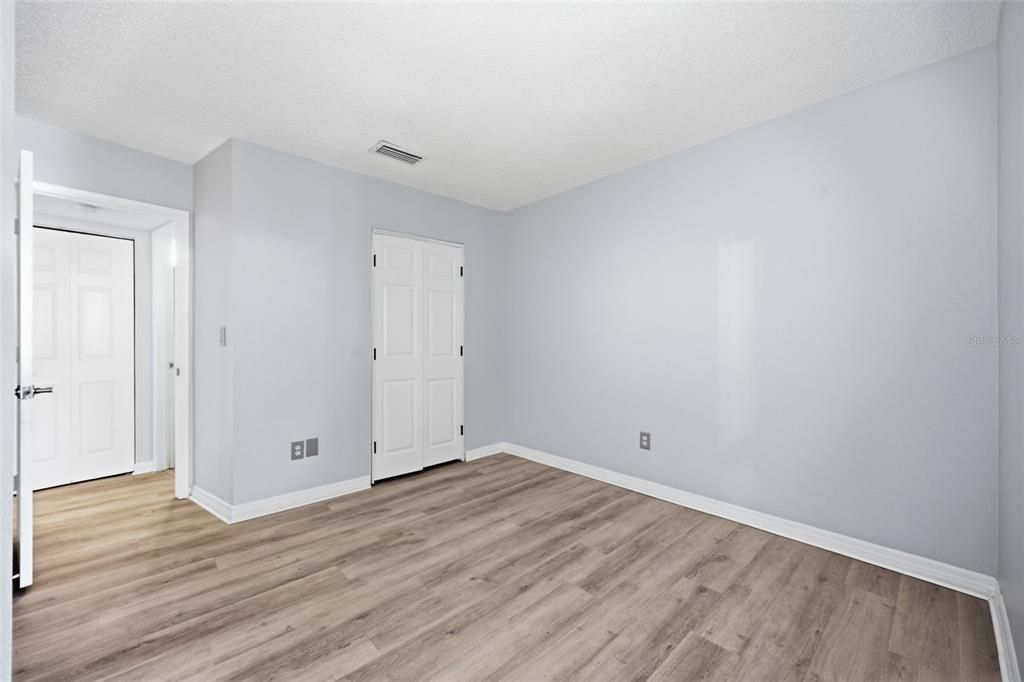 En Venta: $220,000 (2 camas, 2 baños, 1000 Pies cuadrados)
