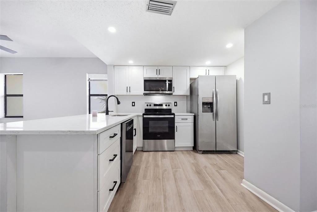 En Venta: $220,000 (2 camas, 2 baños, 1000 Pies cuadrados)