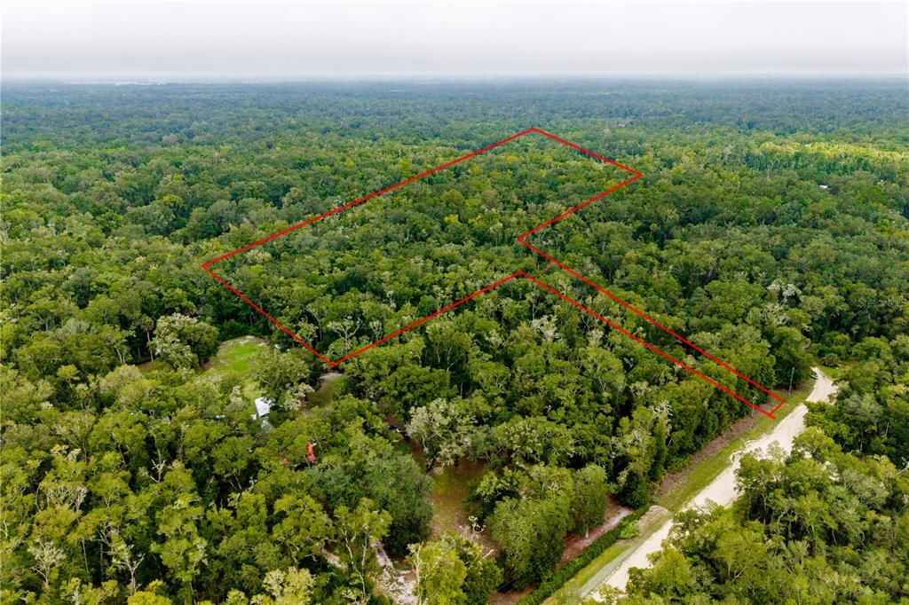На продажу: $64,500 (5.84 acres)