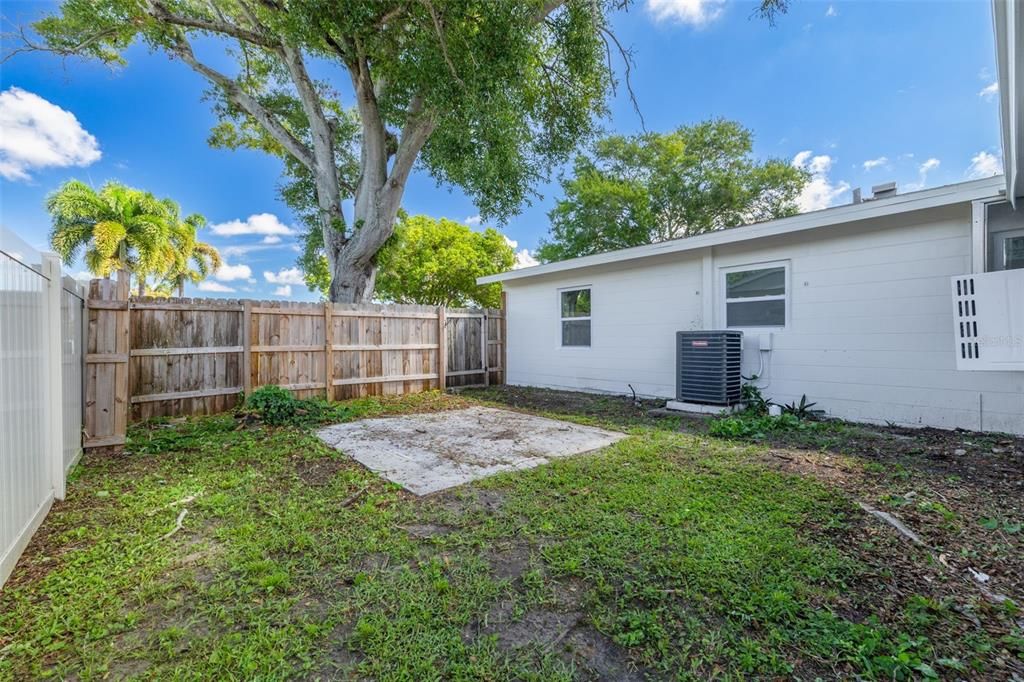 For Sale: $495,000 (3 beds, 2 baths, 1375 Square Feet)