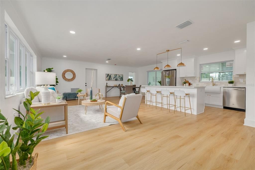 For Sale: $495,000 (3 beds, 2 baths, 1375 Square Feet)