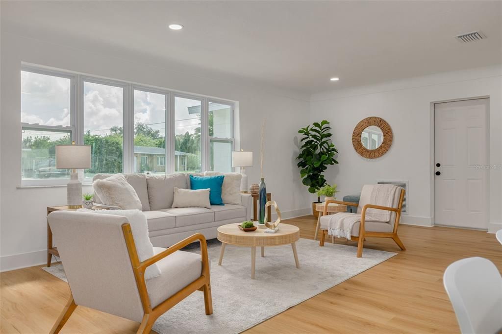 For Sale: $495,000 (3 beds, 2 baths, 1375 Square Feet)