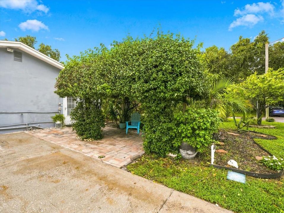 En Venta: $574,900 (3 camas, 2 baños, 1974 Pies cuadrados)