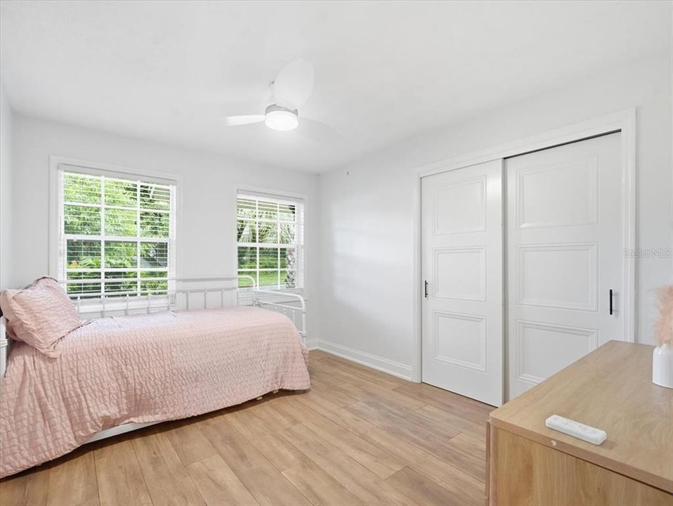En Venta: $574,900 (3 camas, 2 baños, 1974 Pies cuadrados)