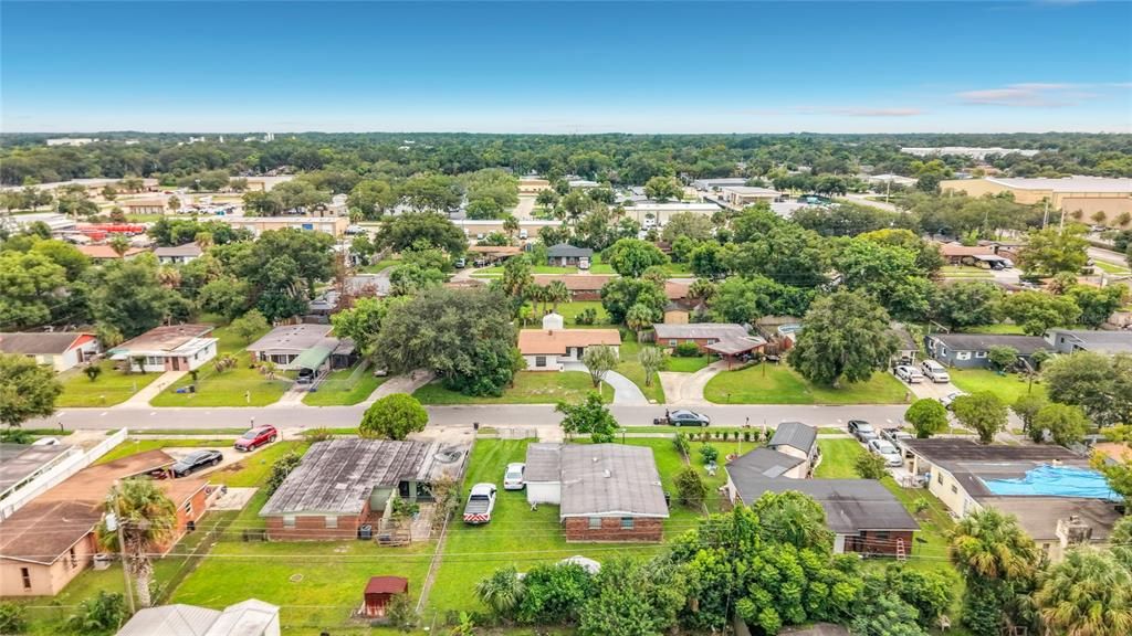For Sale: $275,000 (5 beds, 2 baths, 1316 Square Feet)