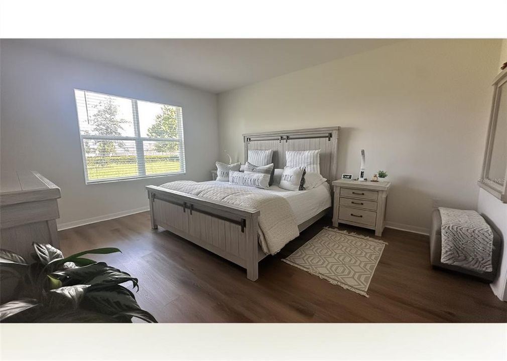 En Venta: $515,000 (5 camas, 3 baños, 2841 Pies cuadrados)