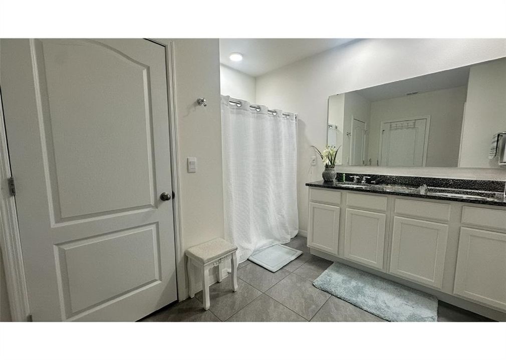 En Venta: $515,000 (5 camas, 3 baños, 2841 Pies cuadrados)