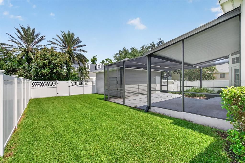 En Venta: $1,200,000 (3 camas, 3 baños, 2751 Pies cuadrados)