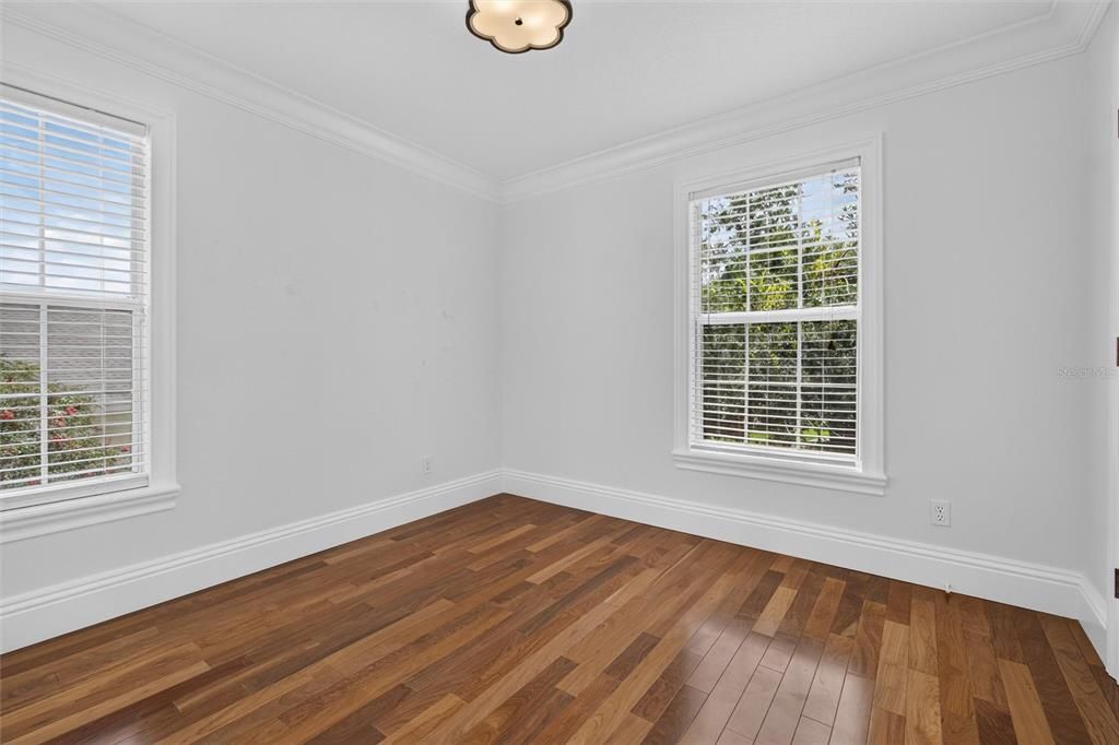 En Venta: $1,200,000 (3 camas, 3 baños, 2751 Pies cuadrados)