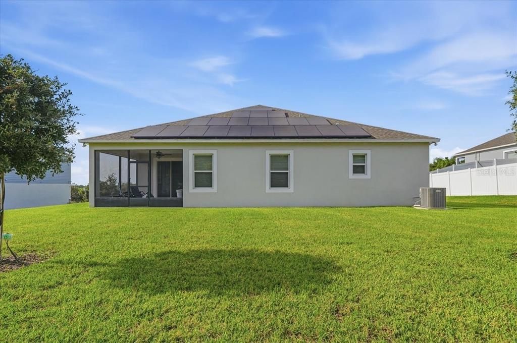 For Sale: $400,000 (4 beds, 2 baths, 2062 Square Feet)