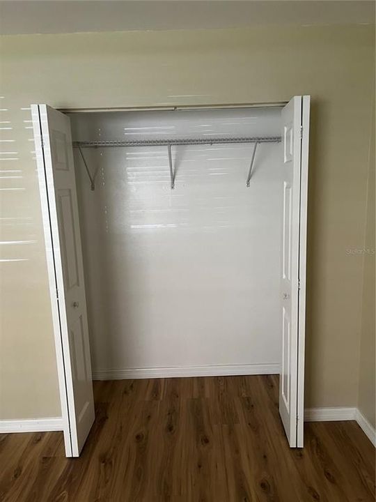 For Rent: $1,400 (2 beds, 2 baths, 897 Square Feet)