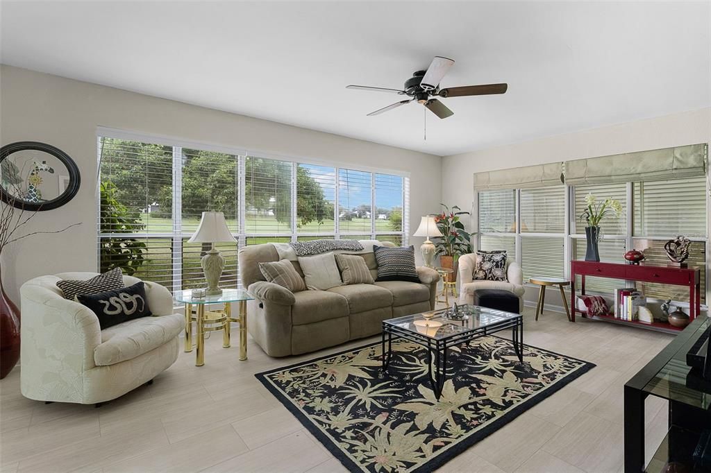 For Sale: $319,900 (3 beds, 2 baths, 1495 Square Feet)