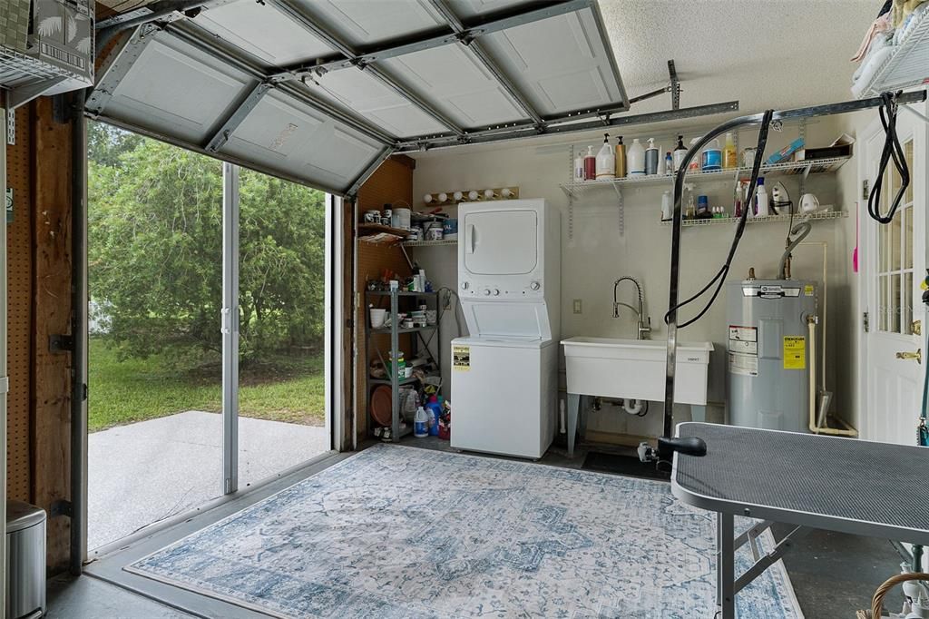 For Sale: $319,900 (3 beds, 2 baths, 1495 Square Feet)