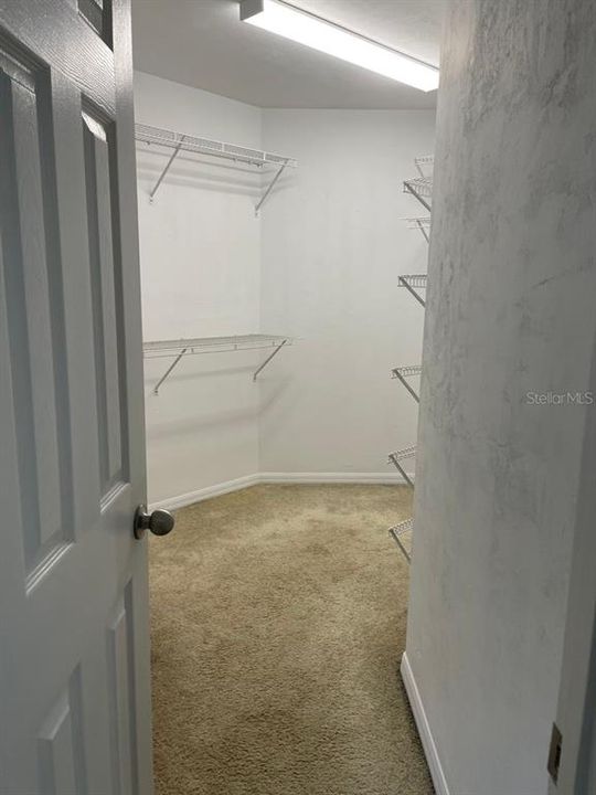 В аренду: $1,645 (3 спален, 2 ванн, 1338 Квадратных фут)