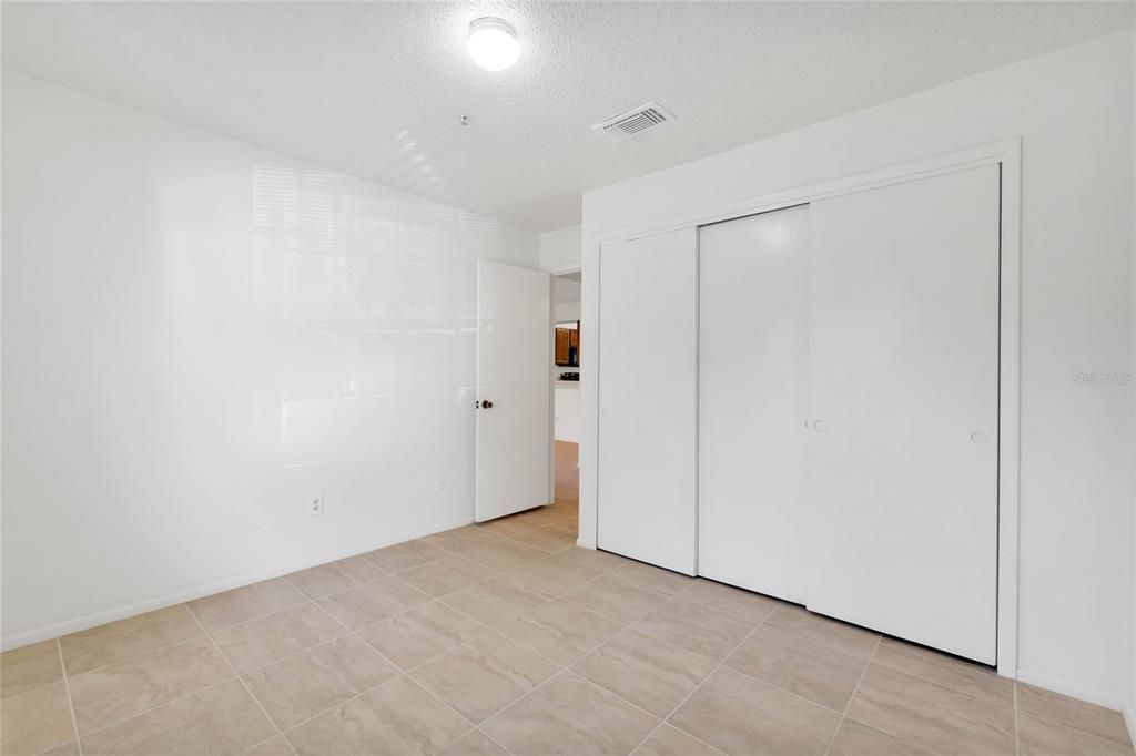 For Rent: $1,575 (2 beds, 2 baths, 975 Square Feet)