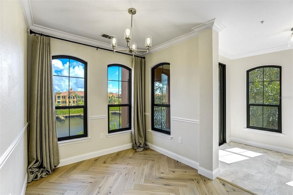 В аренду: $2,500 (1 спален, 1 ванн, 1079 Квадратных фут)