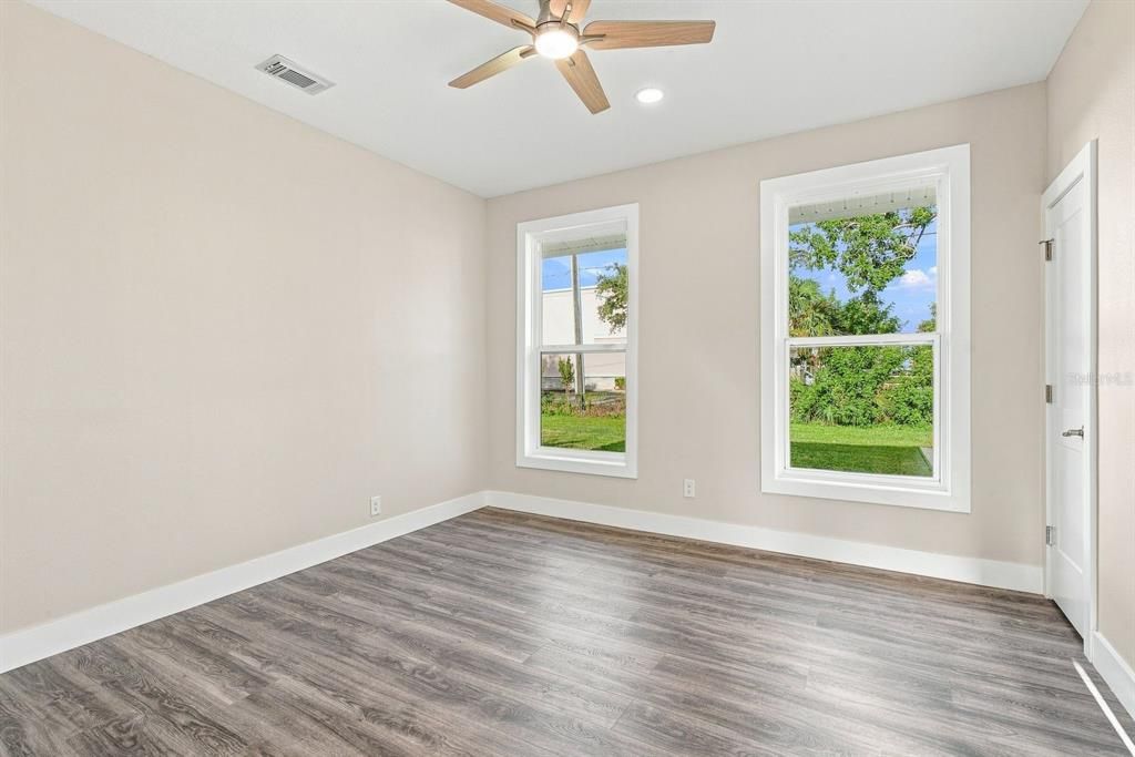 For Sale: $469,000 (0 beds, 0 baths, 1036 Square Feet)