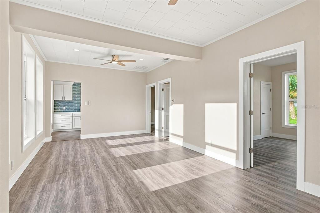 For Sale: $469,000 (0 beds, 0 baths, 1036 Square Feet)