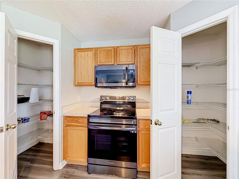 Active With Contract: $330,000 (4 beds, 2 baths, 2320 Square Feet)
