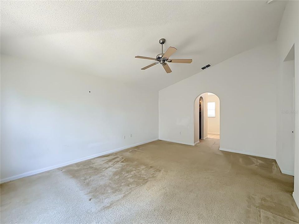 Active With Contract: $330,000 (4 beds, 2 baths, 2320 Square Feet)
