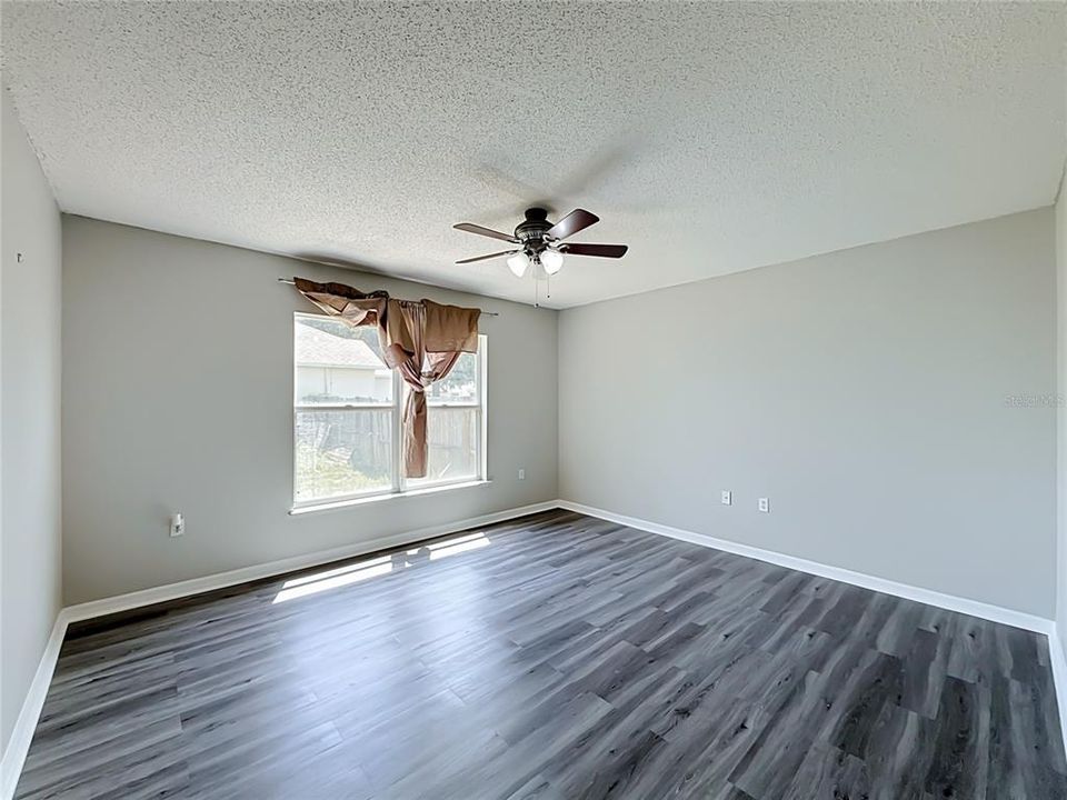 Active With Contract: $330,000 (4 beds, 2 baths, 2320 Square Feet)
