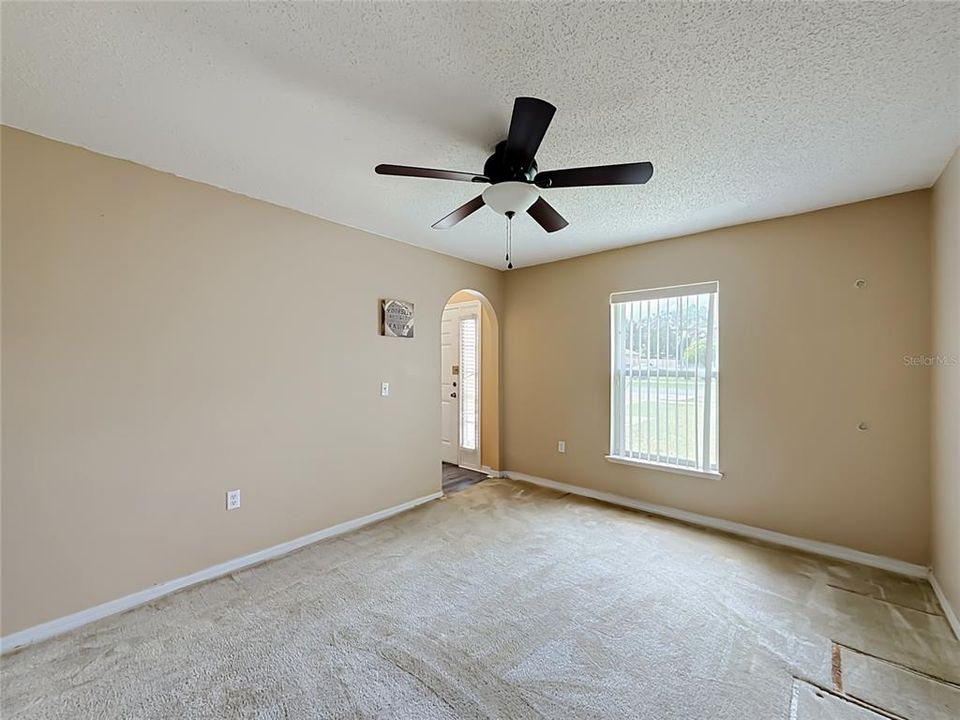 Active With Contract: $330,000 (4 beds, 2 baths, 2320 Square Feet)