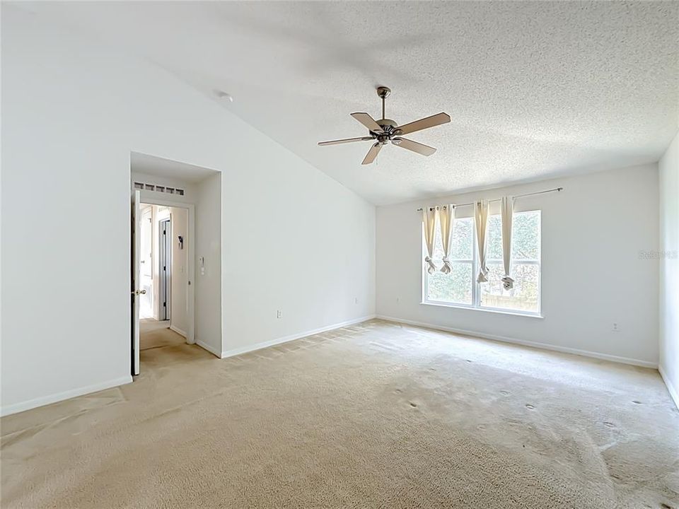 Active With Contract: $330,000 (4 beds, 2 baths, 2320 Square Feet)