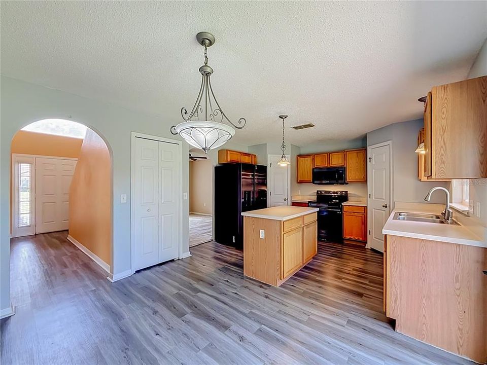 Active With Contract: $330,000 (4 beds, 2 baths, 2320 Square Feet)
