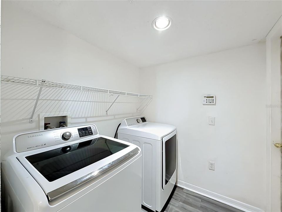 Active With Contract: $330,000 (4 beds, 2 baths, 2320 Square Feet)