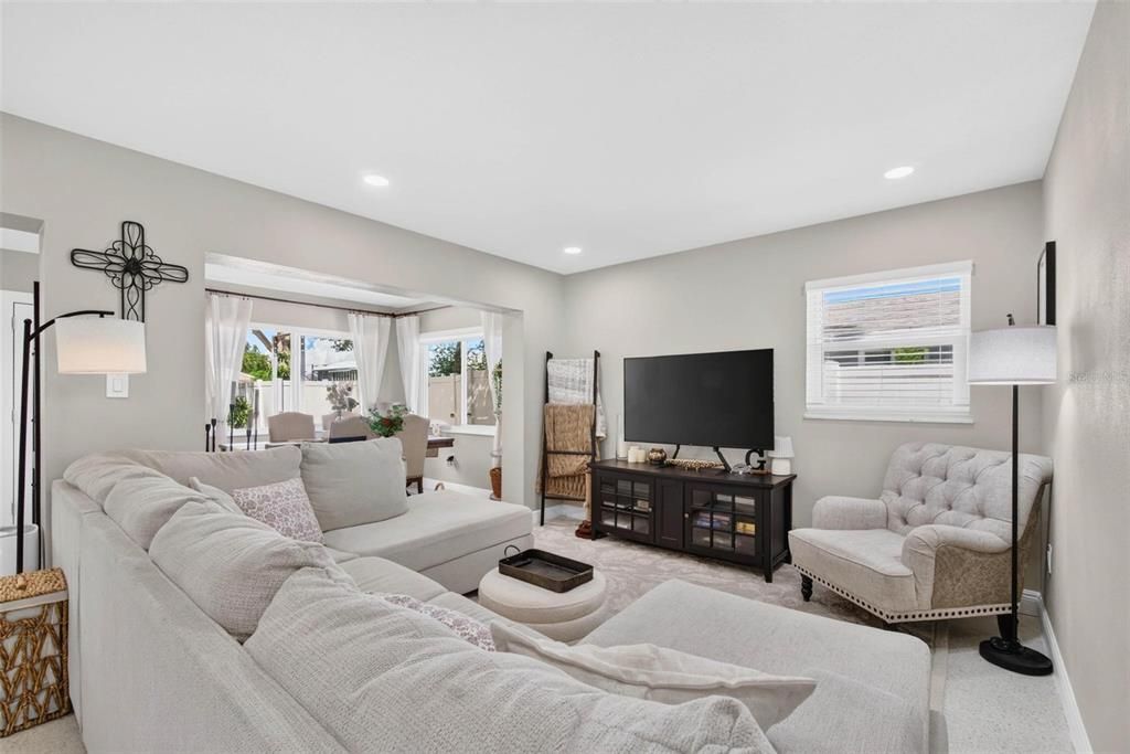 For Sale: $499,900 (3 beds, 2 baths, 1508 Square Feet)