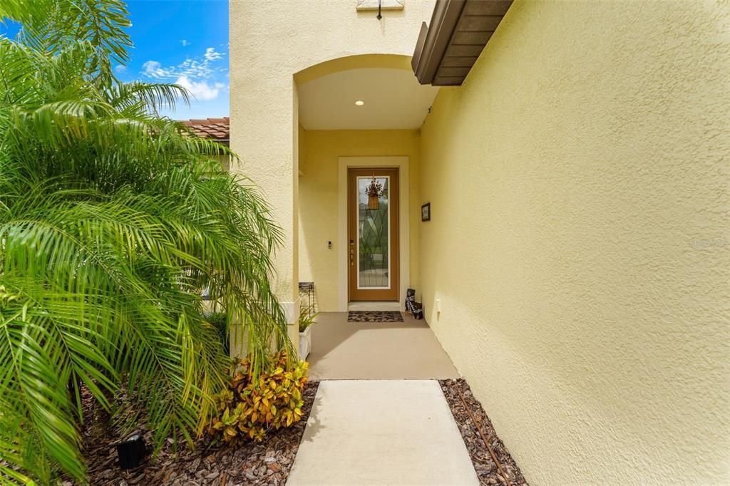 En Venta: $545,000 (3 camas, 2 baños, 2064 Pies cuadrados)