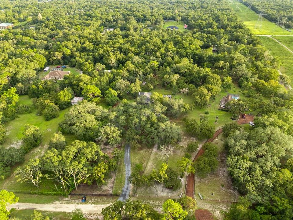 На продажу: $799,900 (4 спален, 2 ванн, 3096 Квадратных фут)