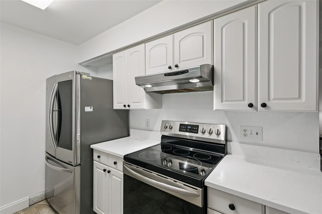 For Sale: $330,000 (3 beds, 2 baths, 1154 Square Feet)