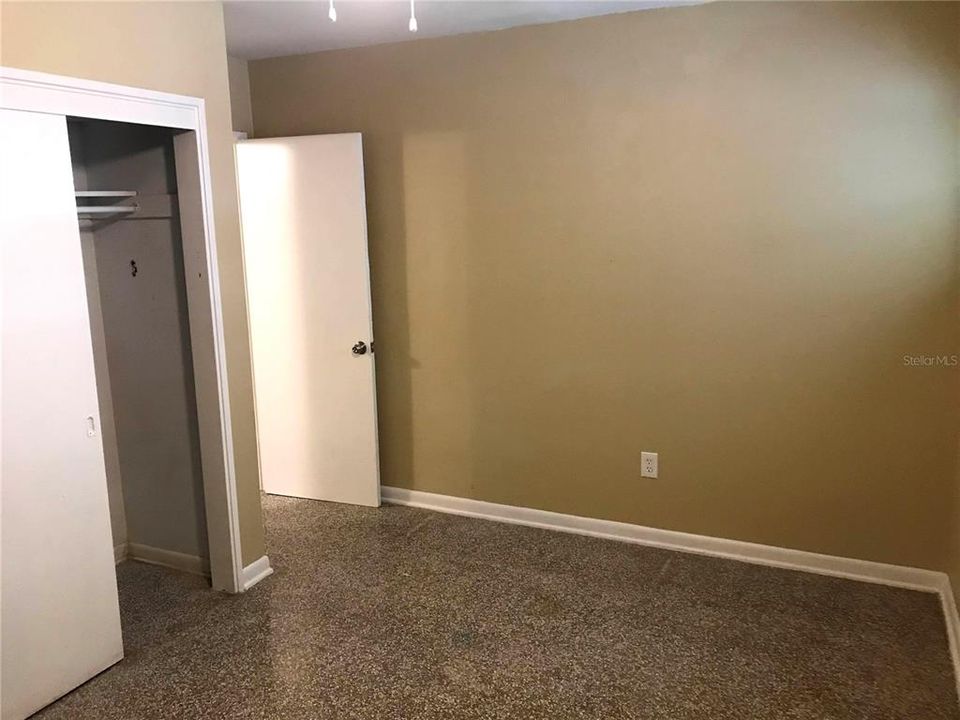 For Rent: $1,950 (3 beds, 2 baths, 1227 Square Feet)