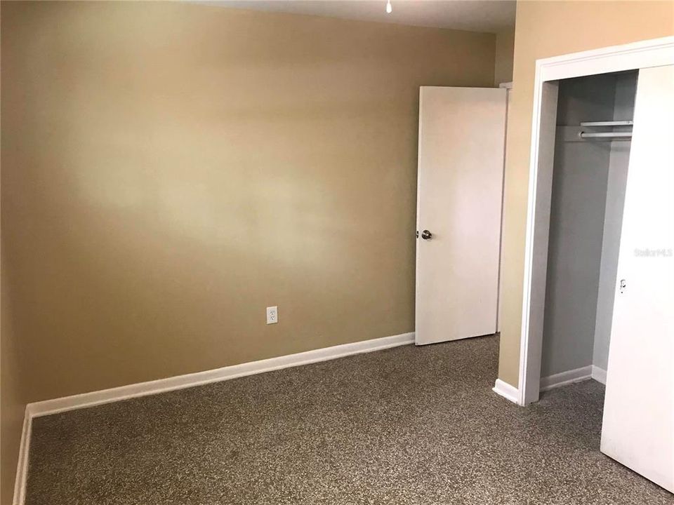 For Rent: $1,950 (3 beds, 2 baths, 1227 Square Feet)