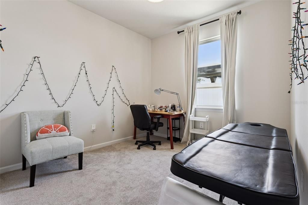 For Sale: $434,900 (3 beds, 2 baths, 1912 Square Feet)