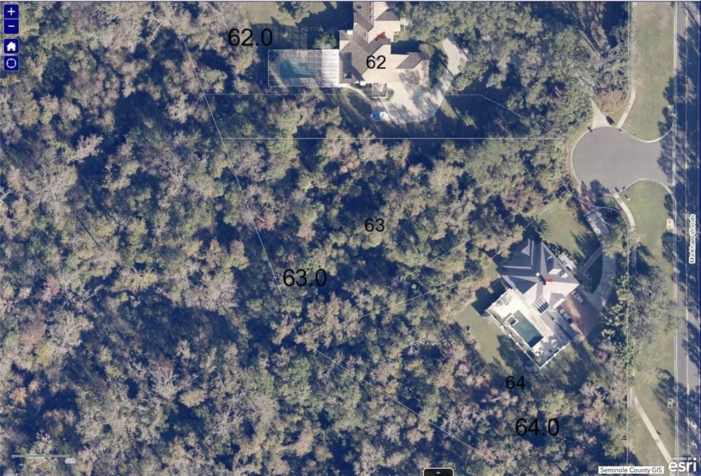 На продажу: $400,000 (1.36 acres)