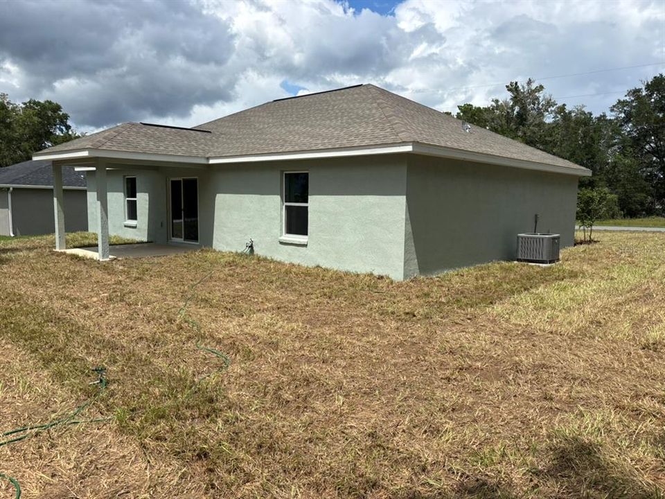 For Sale: $239,900 (3 beds, 2 baths, 1405 Square Feet)