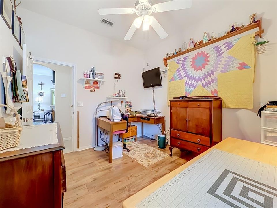 For Sale: $469,900 (4 beds, 2 baths, 2025 Square Feet)