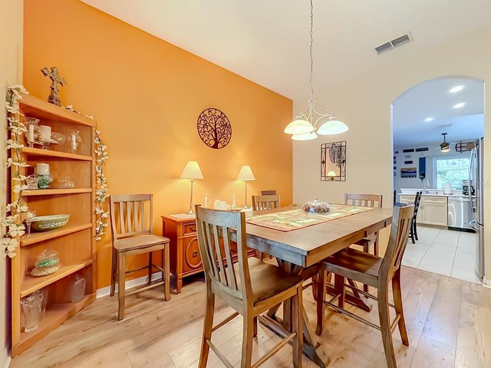For Sale: $469,900 (4 beds, 2 baths, 2025 Square Feet)