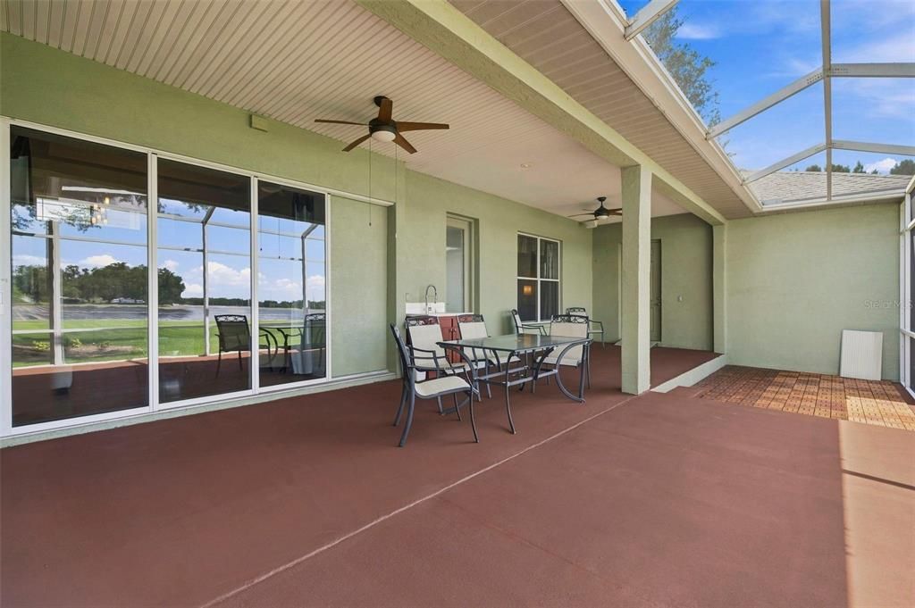 Active With Contract: $835,000 (6 beds, 5 baths, 4367 Square Feet)