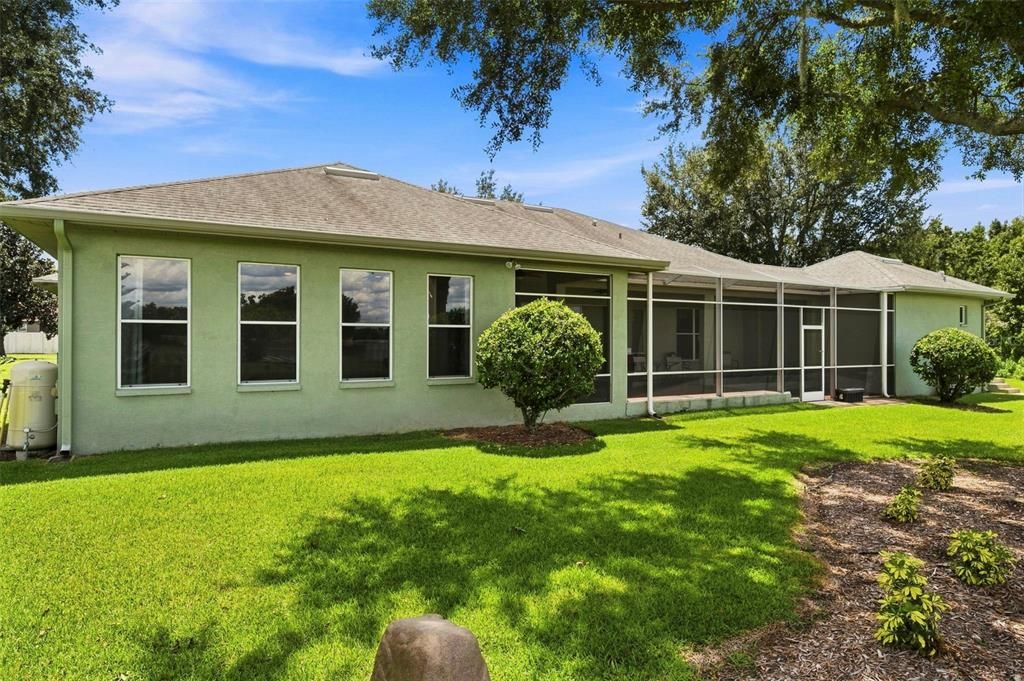 Active With Contract: $835,000 (6 beds, 5 baths, 4367 Square Feet)