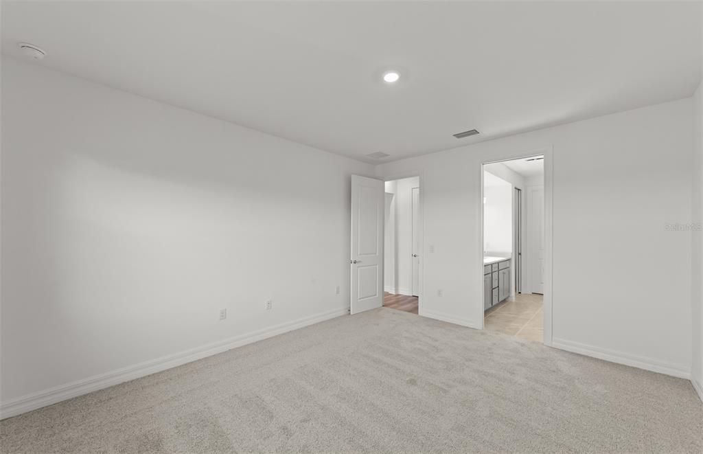 На продажу: $424,990 (4 спален, 3 ванн, 3894 Квадратных фут)