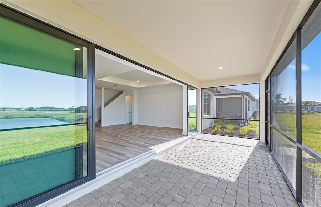 На продажу: $424,990 (4 спален, 3 ванн, 3894 Квадратных фут)