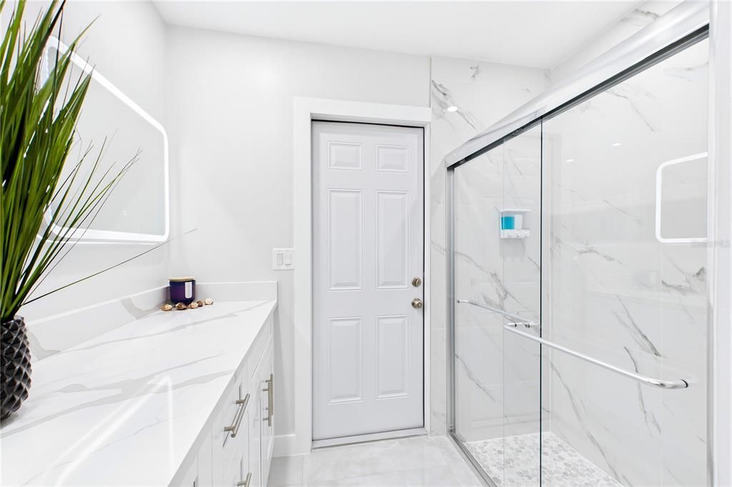 For Sale: $344,500 (2 beds, 2 baths, 1453 Square Feet)