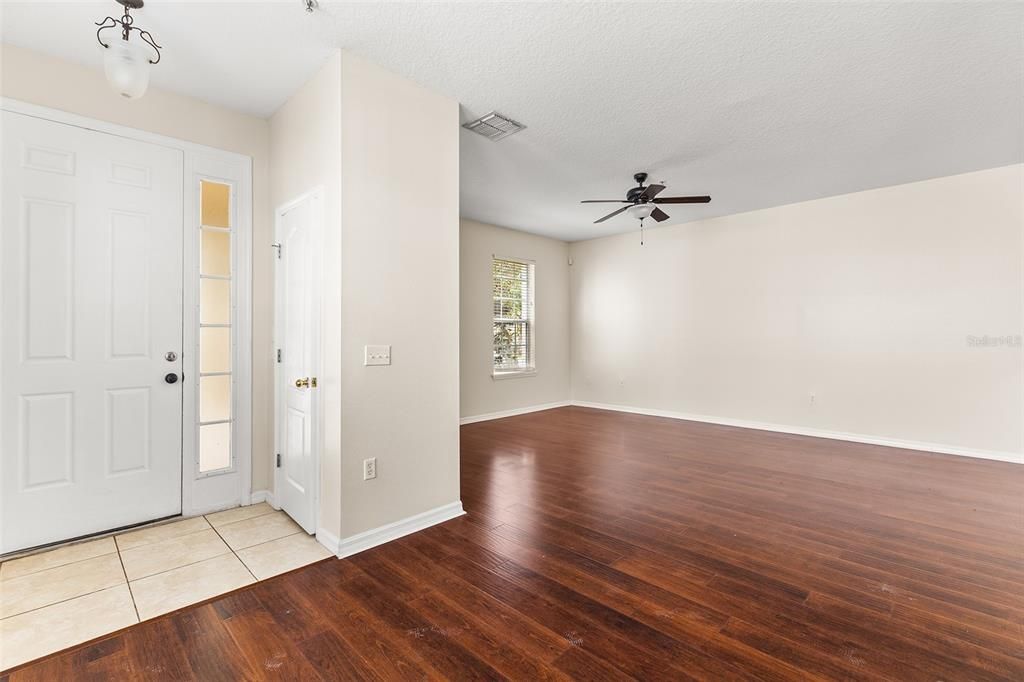 For Sale: $269,000 (3 beds, 2 baths, 1855 Square Feet)