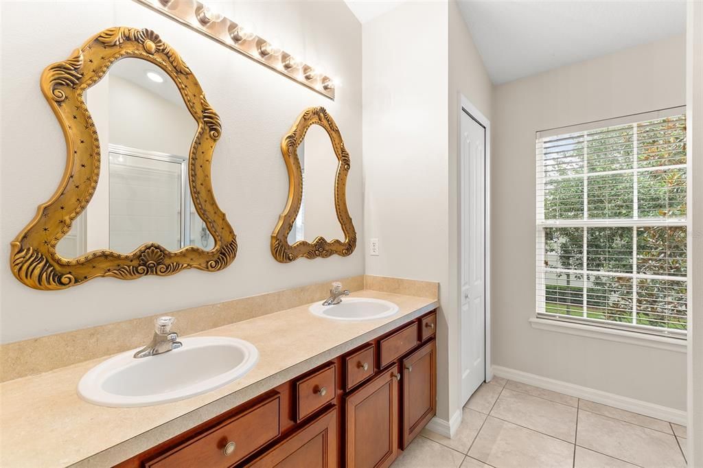 For Sale: $269,000 (3 beds, 2 baths, 1855 Square Feet)